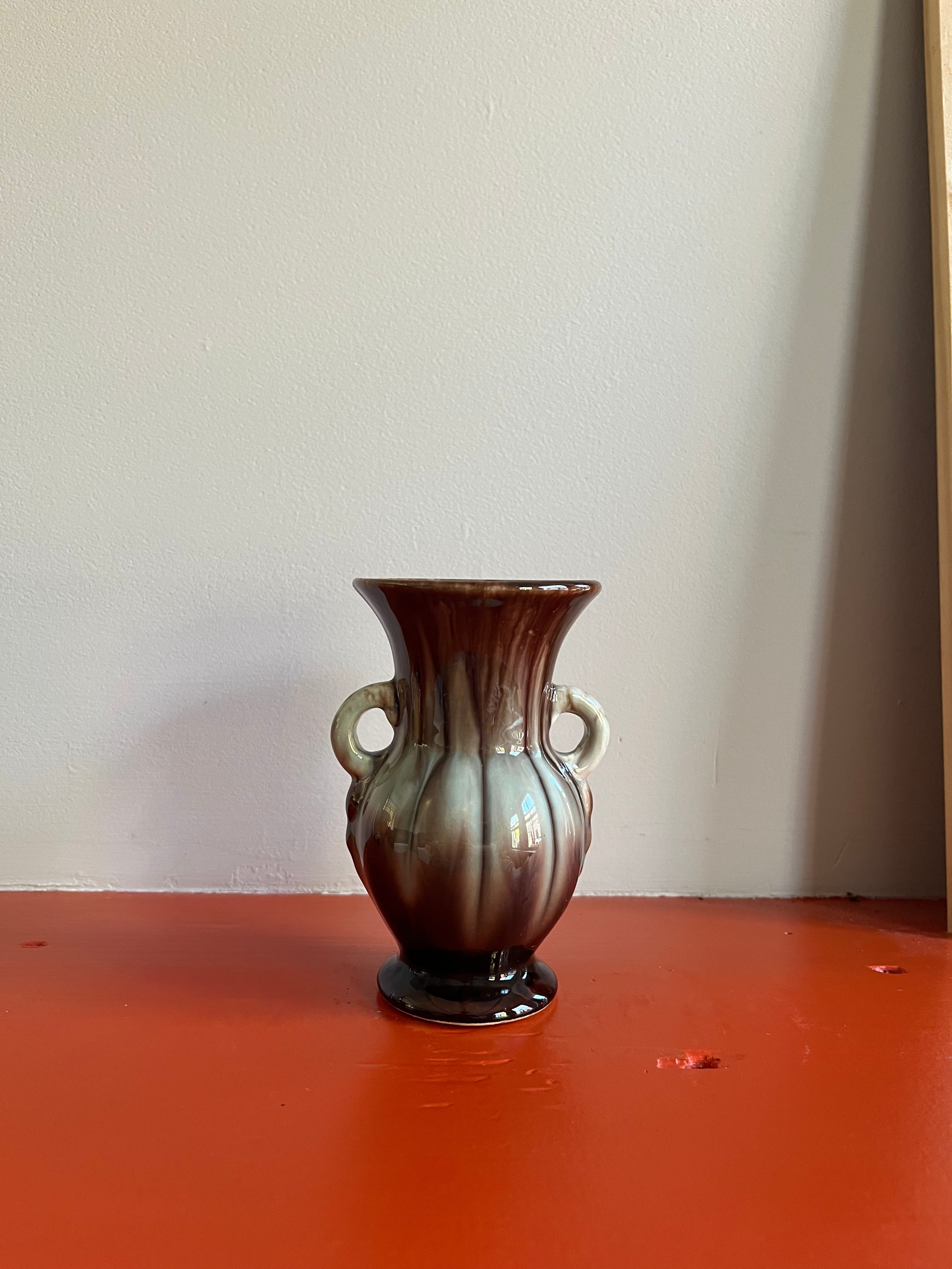 Vaasje van West Germany in klassieke vorm