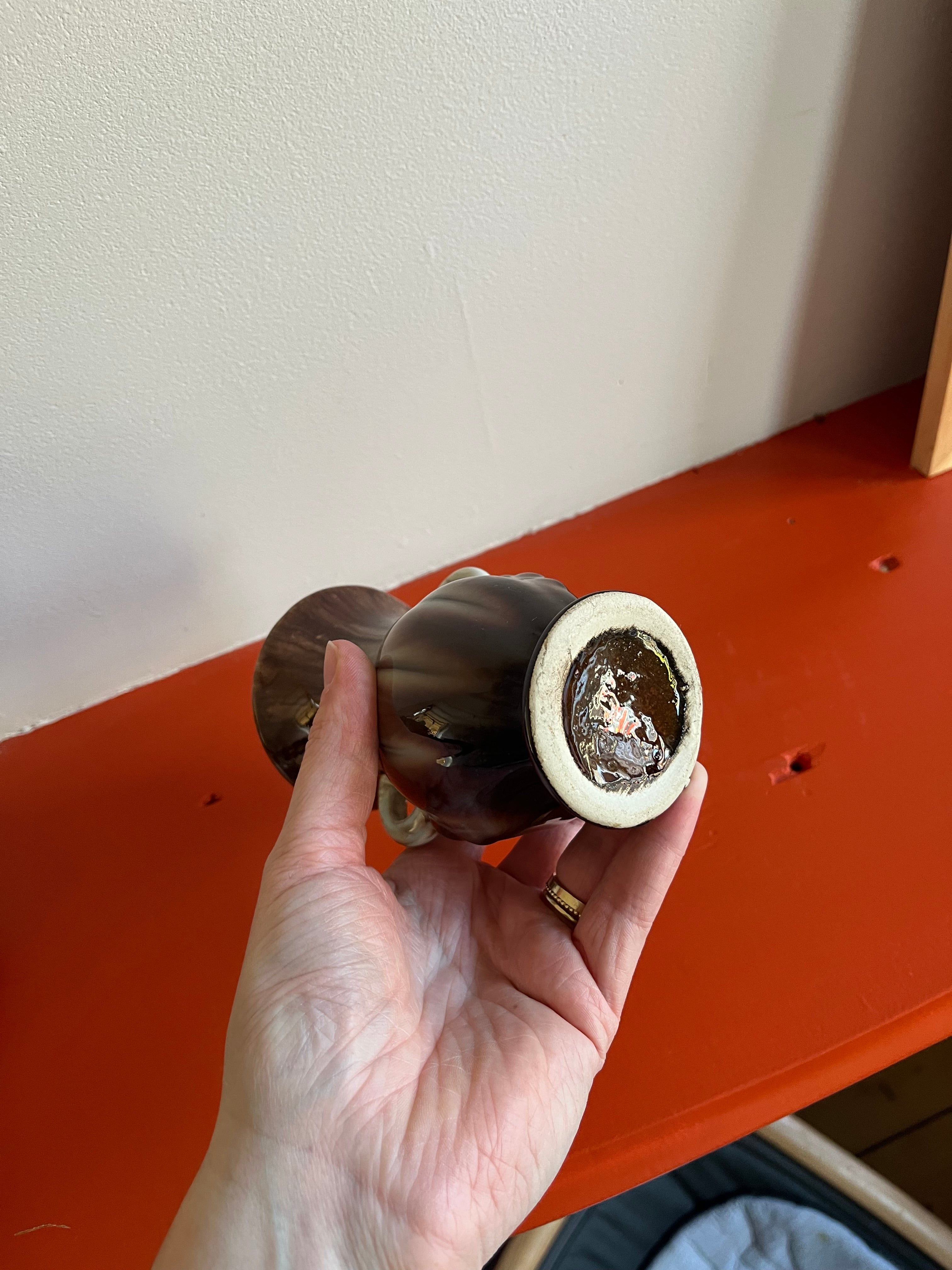 Vaasje van West Germany in klassieke vorm